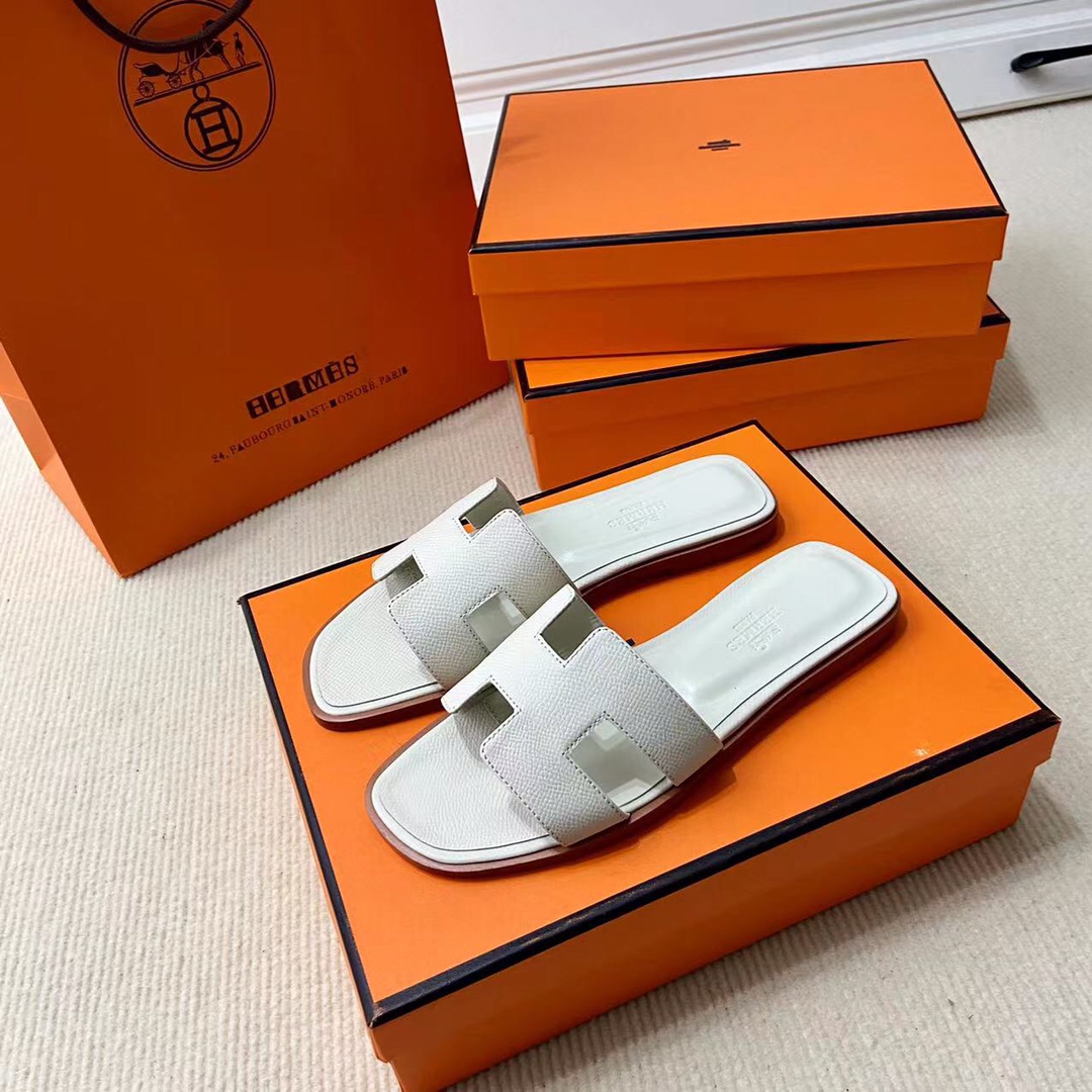 에르메스 올수공 오란 슬리퍼 샌들 앱송 103